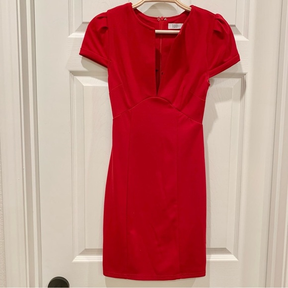 ❤️ Toby Red Low Cut V-Neck Notched Fitted Bodycon Mini Dress - Picture 3 of 7